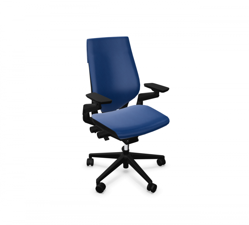Blauer Steelcase Gesture Drehstuhl mit Stoffbezug, ergonomischer Bürostuhl für komfortables Sitzen.